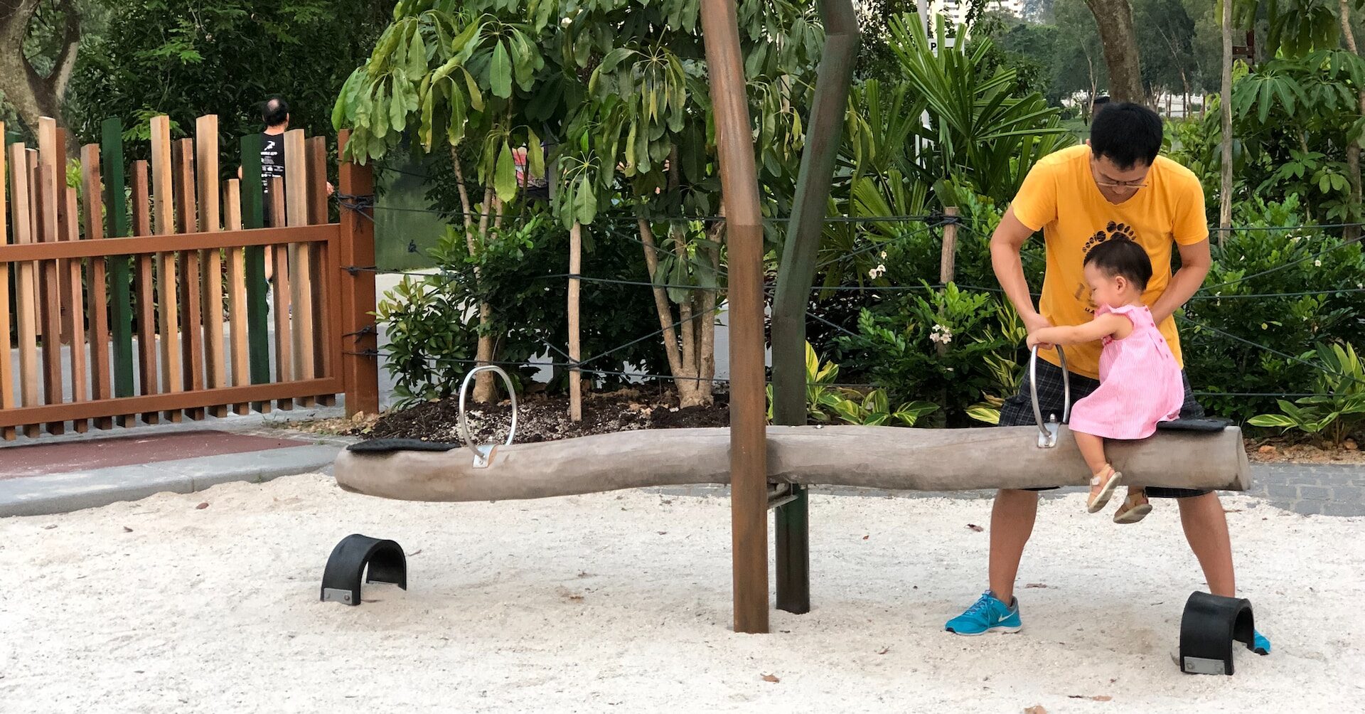 Move to Singapore with your family as an Entrepreneur